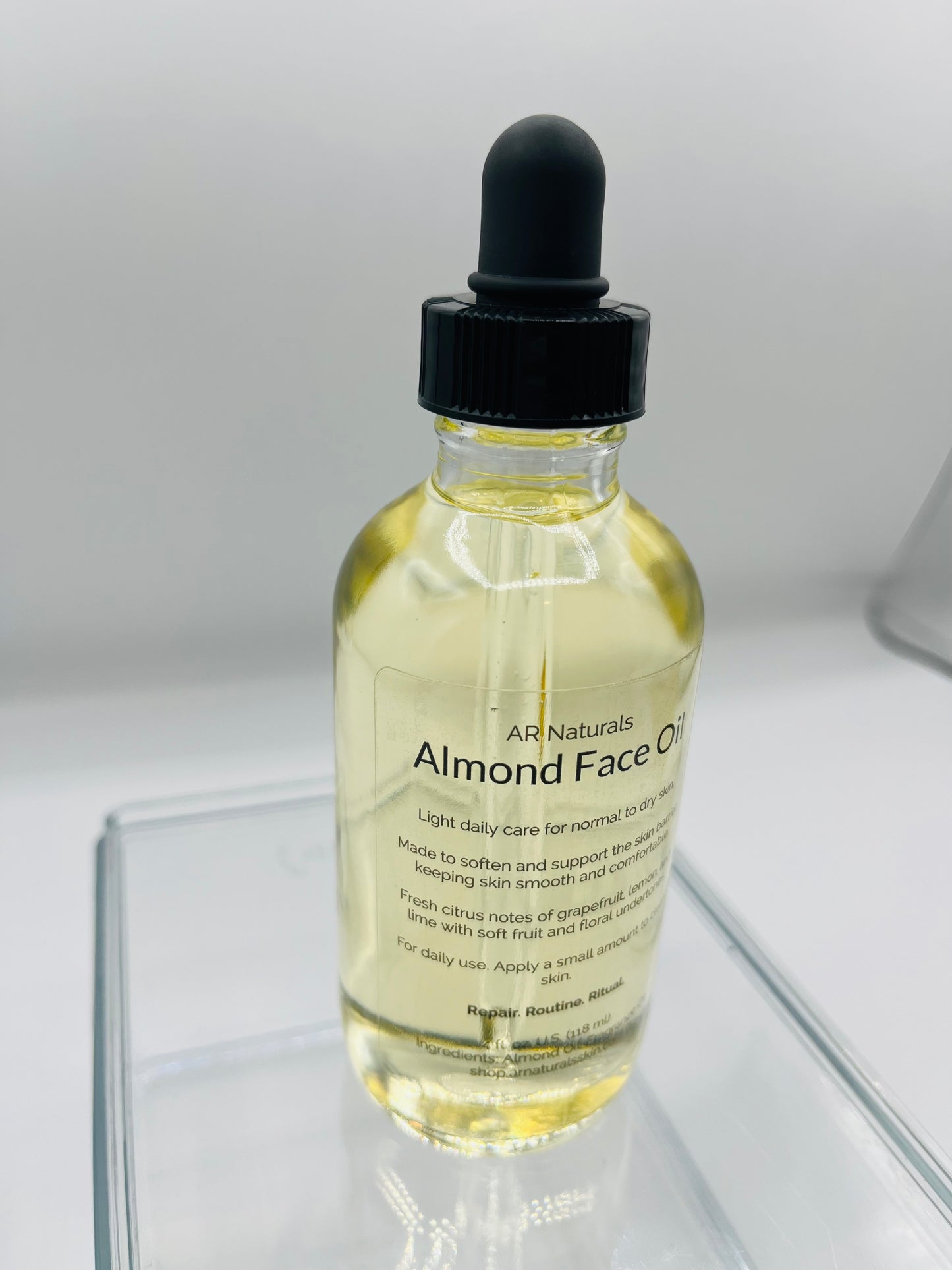 Almond Face Oil, Sensitive Skin, Lightweight Moisturizer, Barrier-Supportive, Non-Greasy